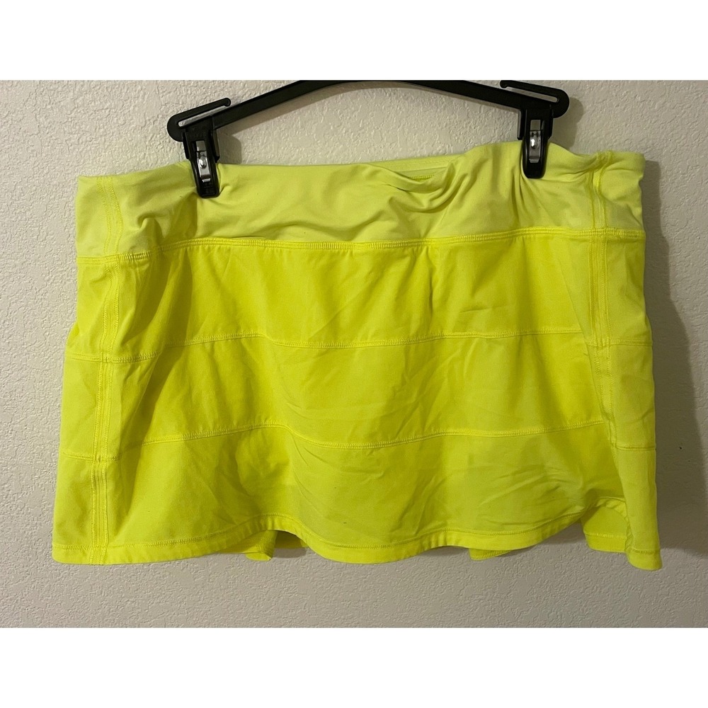 Lululemon Athletic‎ Womens Skirt Shorts Neon Yellow Pleated Built-in Shorts 14